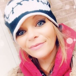 Meet your Posher, Brandy